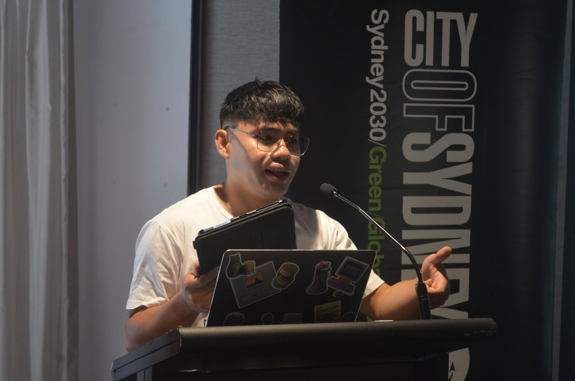 Filipino scholar leads workshop on financial literacy Image